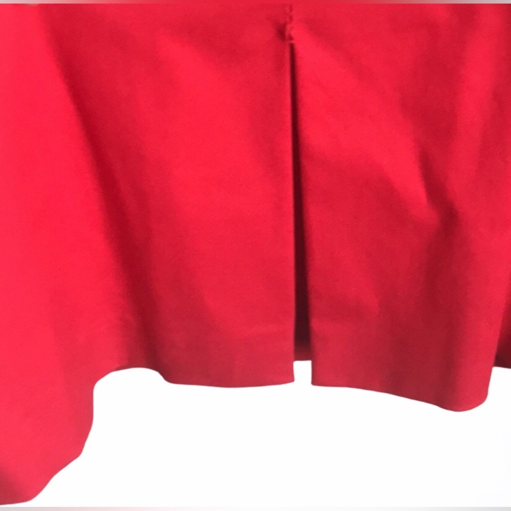 LE CHATEAU Red Lined Midi Sleeveless Formal Dress - Picture 4 of 6